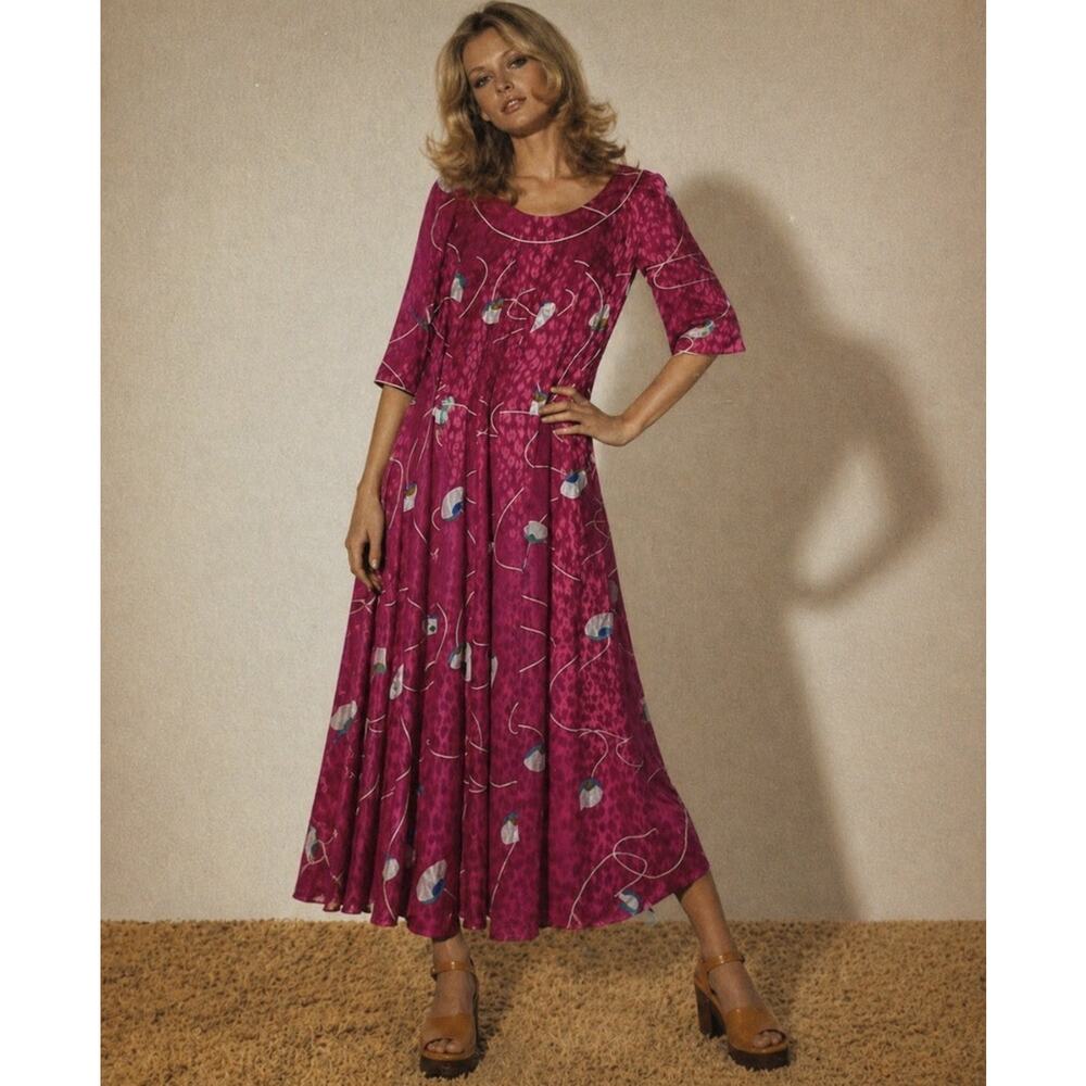 Vintage Kiyomi 70s Hawaiian Midi House Dress Neon Op Art Mrs. Roper Size 6 Aa21